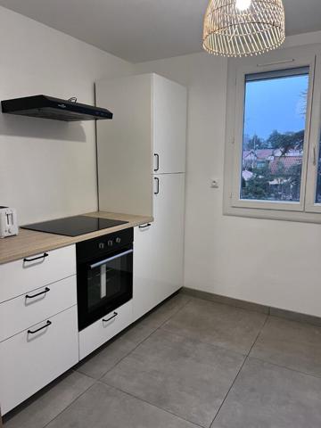 Appartement Meublé à Ecully T4 de 64 m2, Idéal Colocation