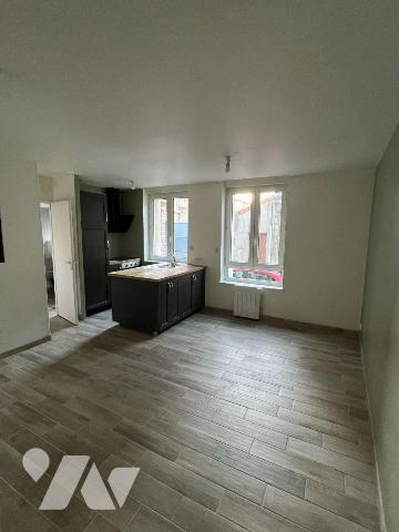 Appartement à vendre dans le centre ville de CALAIS dans le Pas de Calais (62).

Entièrement ...