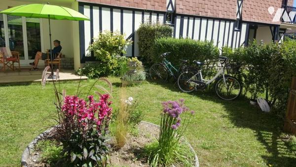 Bel aperçu Mer pour cet appartement traversant en Rez-de-jardin