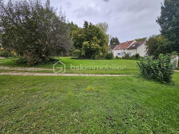 Terrain de 861 m²