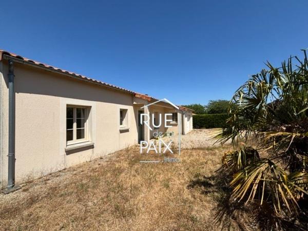 79600 SAINT LOUP LAMAIRE Maison plain pied Saint Loup Lamaire 4 pièce103 m2