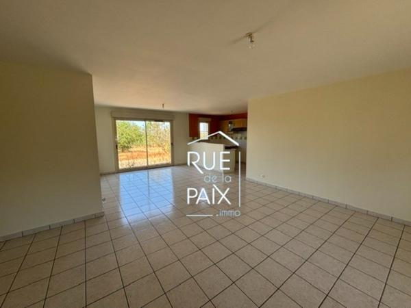 79600 SAINT LOUP LAMAIRE Maison plain pied Saint Loup Lamaire 4 pièce103 m2
