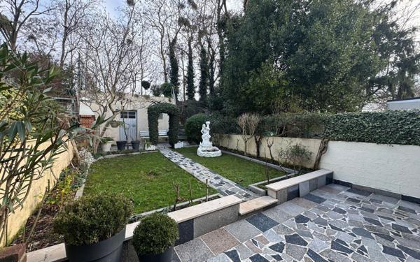 Maison à vendre    4 pièces •  Aulnay-sous-Bois