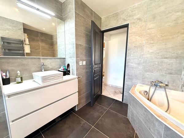 Maison 6 pièces 145 m2
