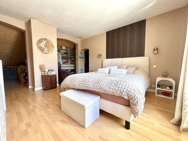 Maison 6 pièces 145 m2