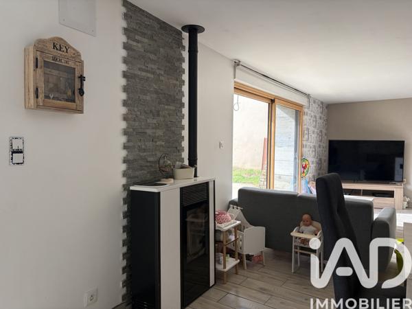 Maison à vendre 5 pièces 130 m² Saint-Loup-Lamairé