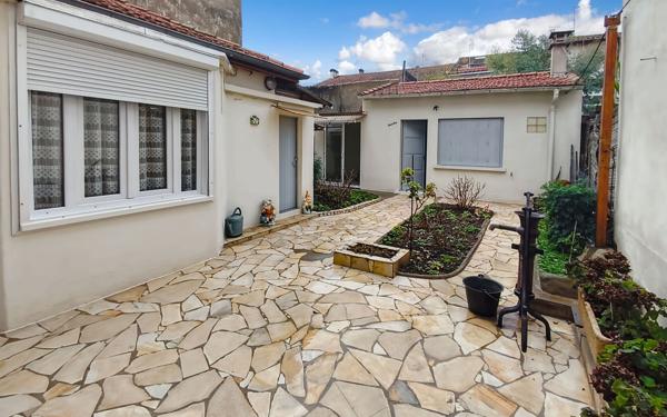 Maison à vendre    3 pièces •  Agen