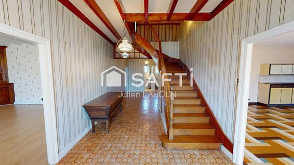 Maison charentaise avec de nombreuses dépendances