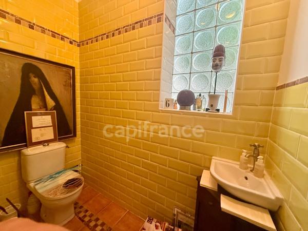 Magnifique T4 centre-ville de Carcassonne 140m2 habitables, 3 chambres une place de parking