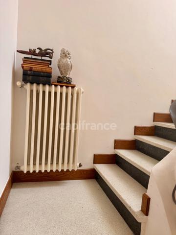 Magnifique T4 centre-ville de Carcassonne 140m2 habitables, 3 chambres une place de parking