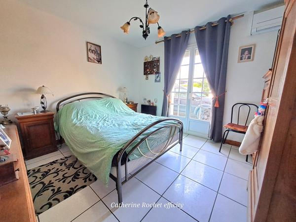 Maison
         5 pièces
        - 130 m² 490 000 € *