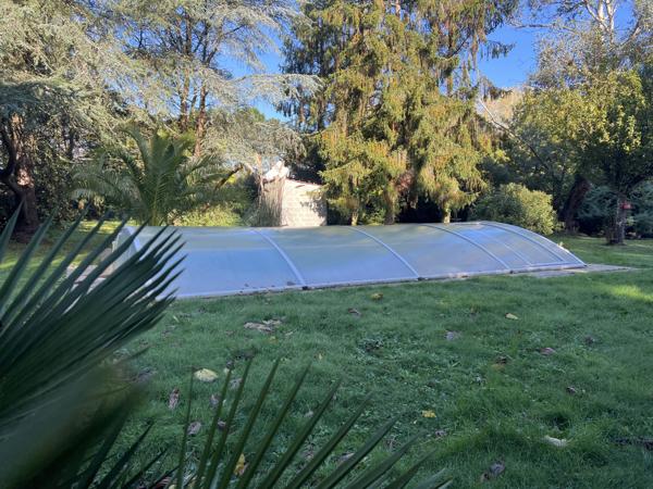 Maison 7 pièces - 230 m² Bien prestige