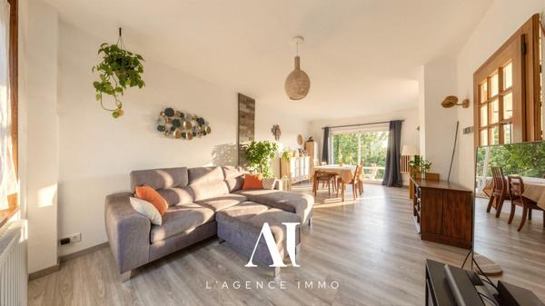 Maison individuelle T5 avec sous-sol jardin terrasse annexes 01630