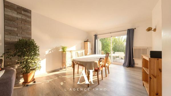 Maison individuelle T5 avec sous-sol jardin terrasse annexes 01630