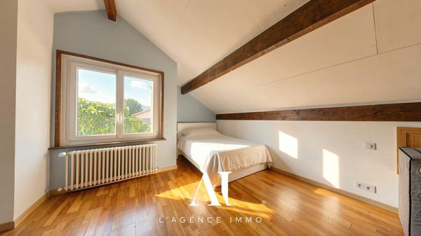 Maison individuelle T5 avec sous-sol jardin terrasse annexes 01630