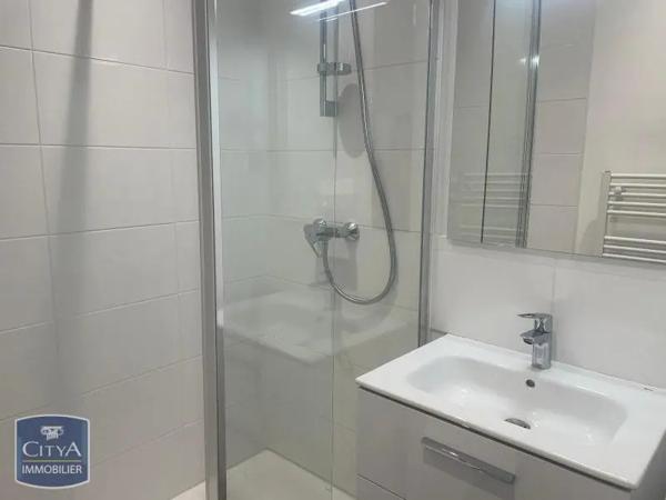 Appartement à louer 2 pièces 56.76m² Lyon 7e Arrondissement (69007)
