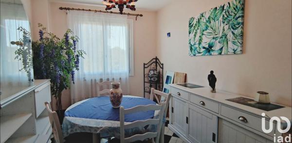 Maison 9 pièces de 188 m² à Pineuilh (33220)