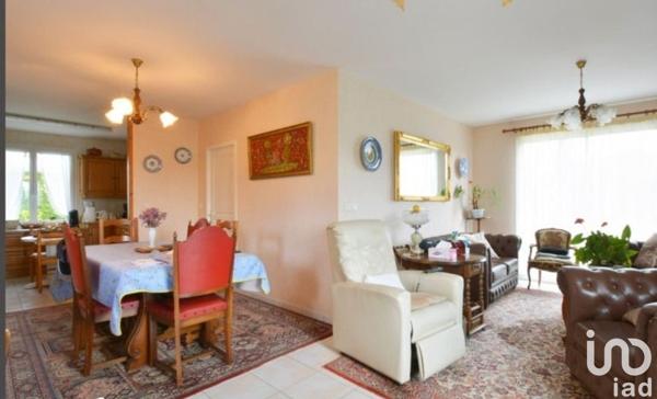 Maison 9 pièces de 188 m² à Pineuilh (33220)