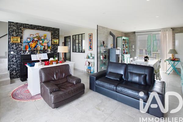 Maison à vendre 5 pièces 107 m² Crécy-la-Chapelle