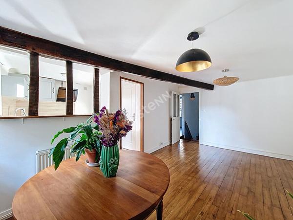 A vendre maison 3 chambres de 67m² hab. QUARTIER CITE JUDICAIRE !!! Nichée au coeur historique de Poitiers