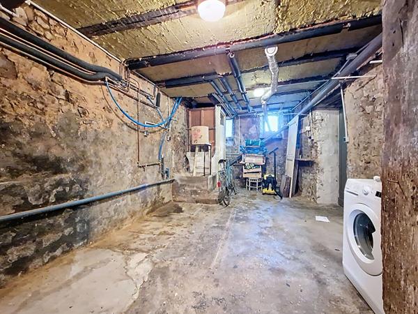 A vendre maison 3 chambres de 67m² hab. QUARTIER CITE JUDICAIRE !!! Nichée au coeur historique de Poitiers
