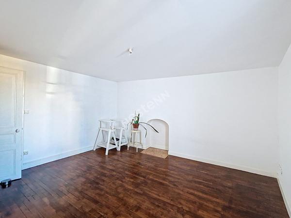 A vendre maison 3 chambres de 67m² hab. QUARTIER CITE JUDICAIRE !!! Nichée au coeur historique de Poitiers