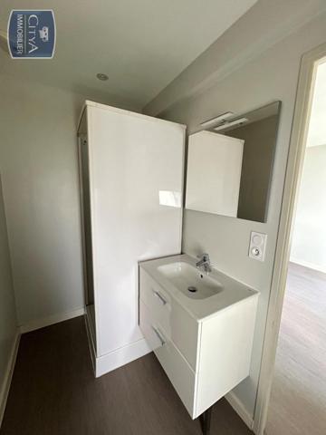 Appartement à louer 2 pièces 48.03m²