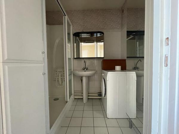 Rond point de Vannes - Appartement T1 en résidence sénior