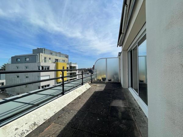Rond point de Vannes - Appartement T1 en résidence sénior