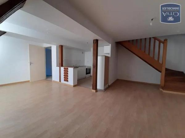 Appartement à louer 4 pièces 68.64m²