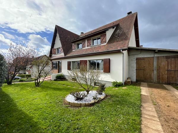 Maison familiale proche de Gournay en Bray