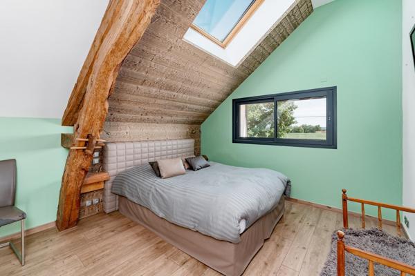 Ensemble immobilier de 2 magnifiques maisons et piscine