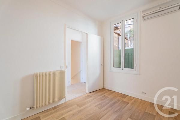 Maison à vendre  4 pièces - 88,30 m 2   BEAUSOLEIL  - 06