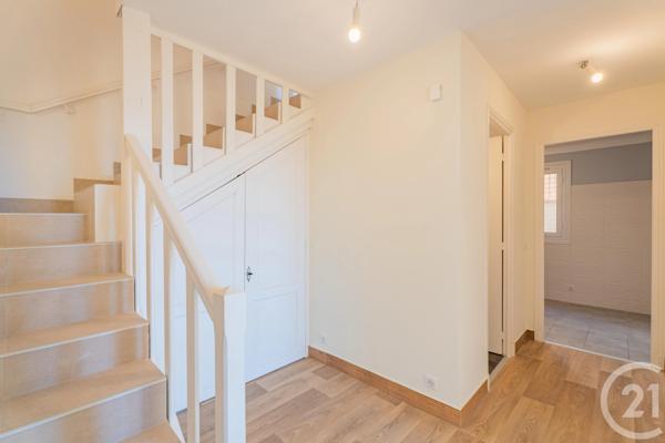 Maison à vendre  4 pièces - 88,30 m 2   BEAUSOLEIL  - 06
