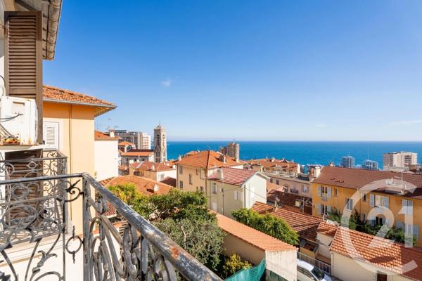 Maison à vendre  4 pièces - 88,30 m 2   BEAUSOLEIL  - 06