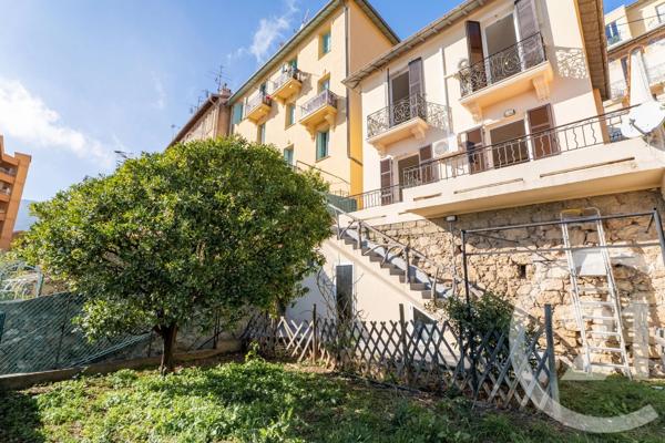 Maison à vendre  4 pièces - 88,30 m 2   BEAUSOLEIL  - 06