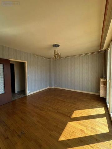 Location - Appartement Ussel 19200 3 pièces 70 m 2