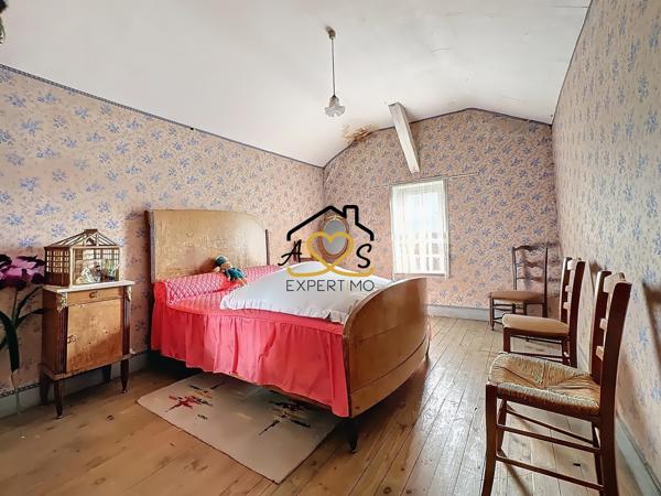 Billom (63160) Magnifique bâtisse à rénover au cœur de Billom