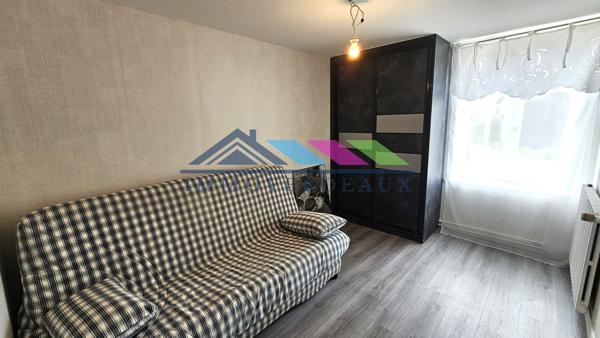 MAISON F8 avec TERRAIN
