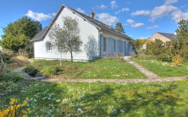 Maison à vendre    8 pièces • 228,10 m2 Saint-Jean-le-Blanc