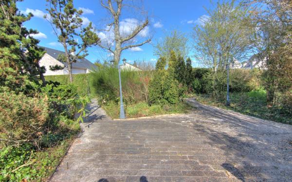 Maison à vendre    8 pièces • 228,10 m2 Saint-Jean-le-Blanc