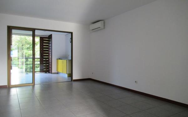 Appartement à louer    1 pièce •  Remire-Montjoly