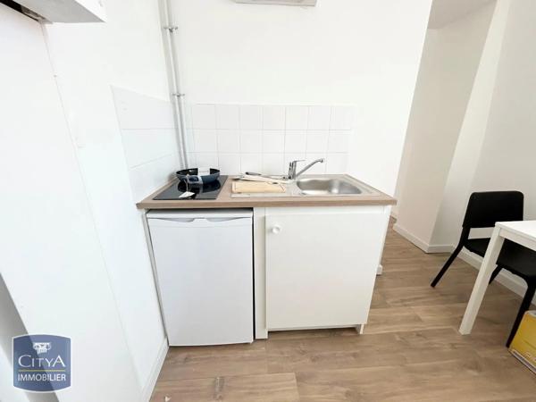 Appartement à louer 2 pièces 18.78m² Valenciennes (59300)
