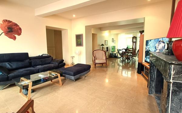 Maison à vendre    7 pièces • 311 m2 Cazères