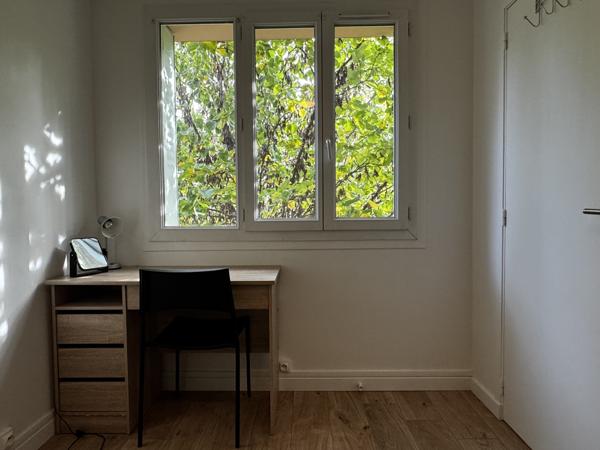 Appartement T5 de 81 m² avec balcon proche CHU