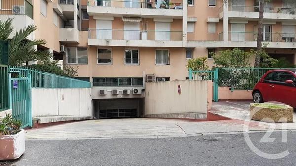 Parking à vendre  12,50 m 2   NICE  - 06