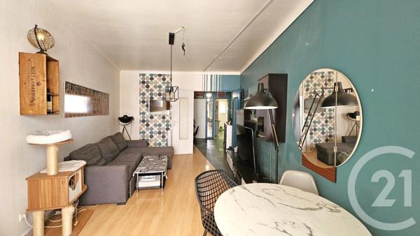 Appartement F2 à vendre  2 pièces - 55 m 2   NICE  - 06