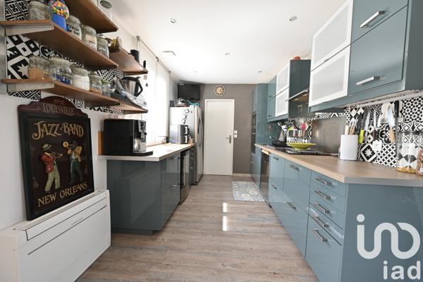 Maison à vendre 6 pièces 121 m² Villenoy