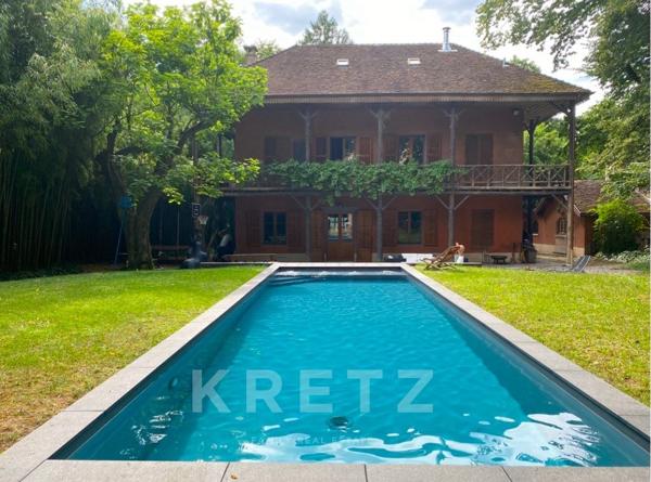 Villa historique d’exception en plein centre-ville