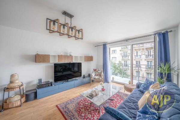 Biens de prestige à vendre Paris 15eme : 925 600 € - AJP Delon Immobilier Grenelle